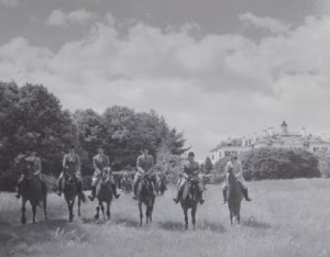 Foxhollow Riders in Front of The Mount
